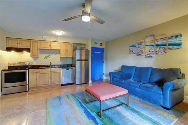 $109,000 | 4215 East Bay Drive, Unit 1702B, Clearwater, FL 33764