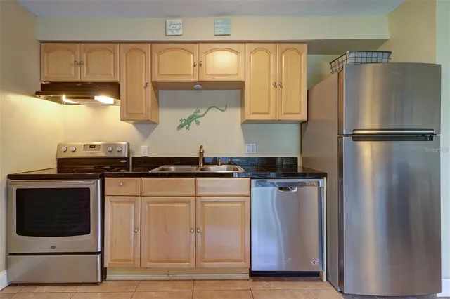 $109,000 | 4215 East Bay Drive, Unit 1702B, Clearwater, FL 33764