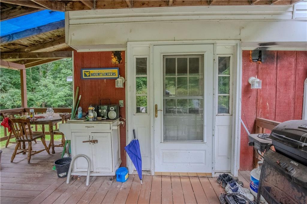 103 Wise Road Greensboro, PA 15338 - Photo 4 of 37