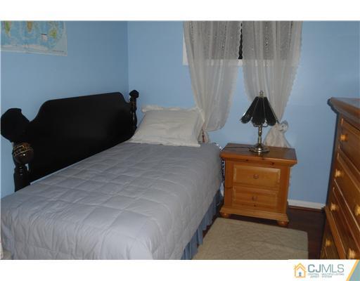 328 Raritan Boulevard Old Bridge, NJ 07735 - Photo 16 of 25 Gallery Image 16