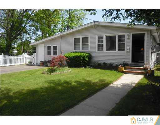 328 Raritan Boulevard Old Bridge, NJ 07735 - Photo 3 of 25 Gallery Image 3