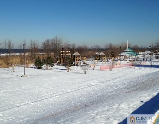 328 Raritan Boulevard Old Bridge, NJ 07735 - Photo 23 of 25 Gallery Image 23