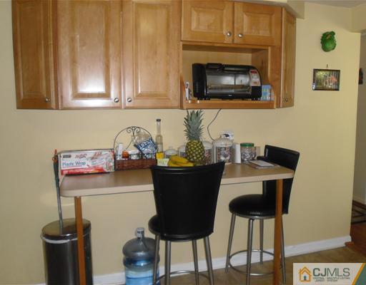 328 Raritan Boulevard Old Bridge, NJ 07735 - Photo 7 of 25 Gallery Image 7