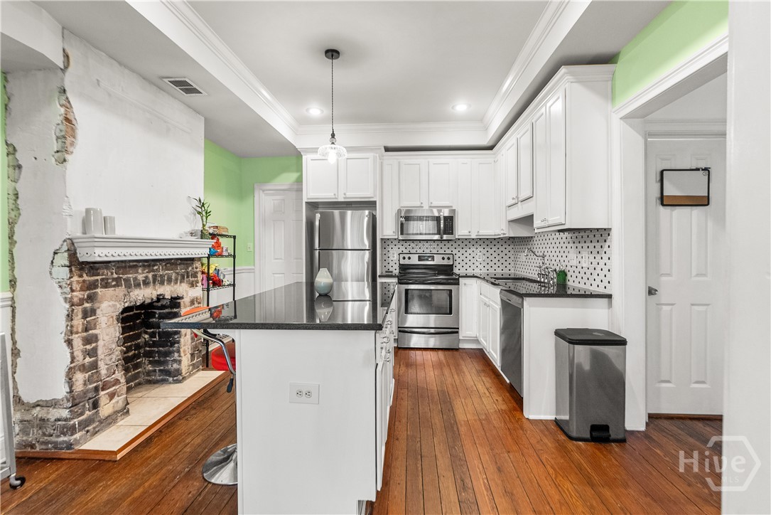 521 East Broad Street, Unit 2 Savannah, GA 31401 - Photo 9 of 23