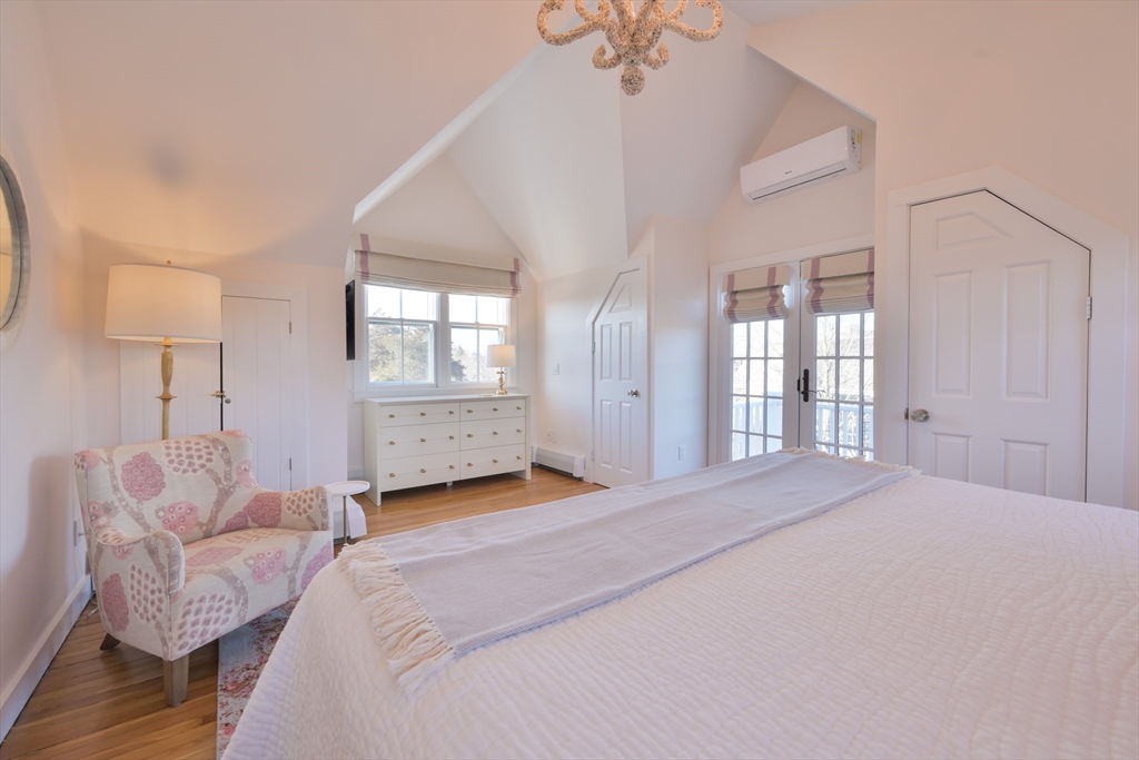 63 Monomoy Road Nantucket, MA 02554 - Photo 18 of 35