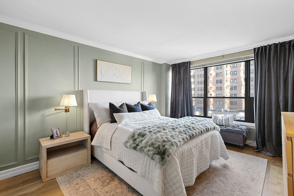 2930 North Sheridan Road, Unit 706 Chicago, IL 60657 - Photo 9 of 16