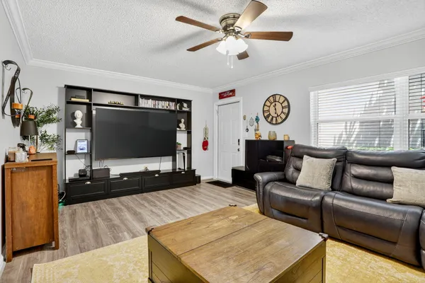 $3,450 | 9050 Northwest 28th Street, Unit 123, Coral Springs, FL 33065