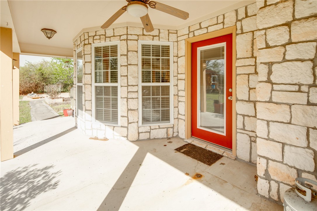 209 Ranchette Court Bryan, TX 77808 - Photo 28 of 37 a spacious bedroom with a bed and a window