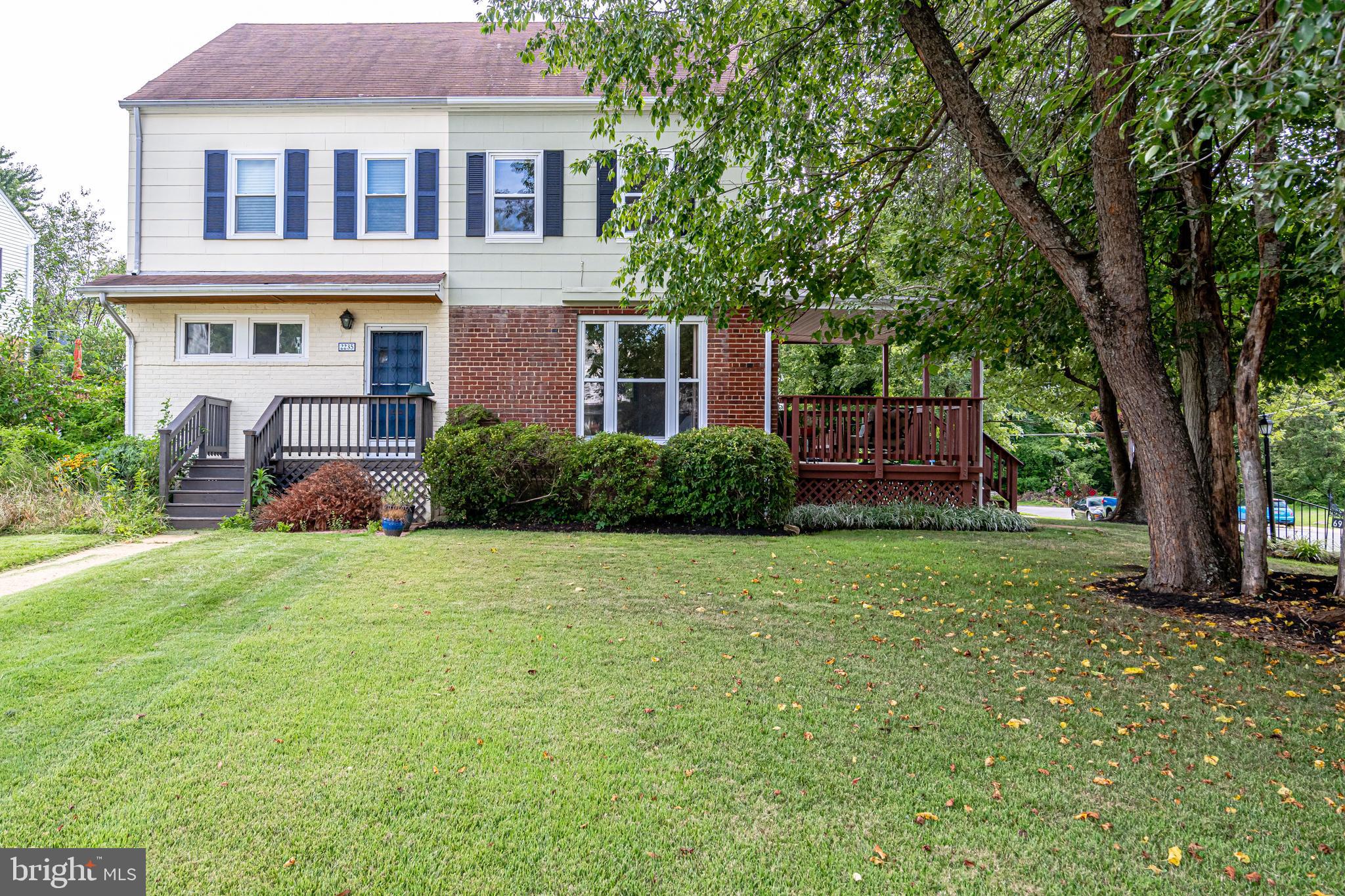 6911 Radcliffe Drive, Alexandria, VA 22307 Compass