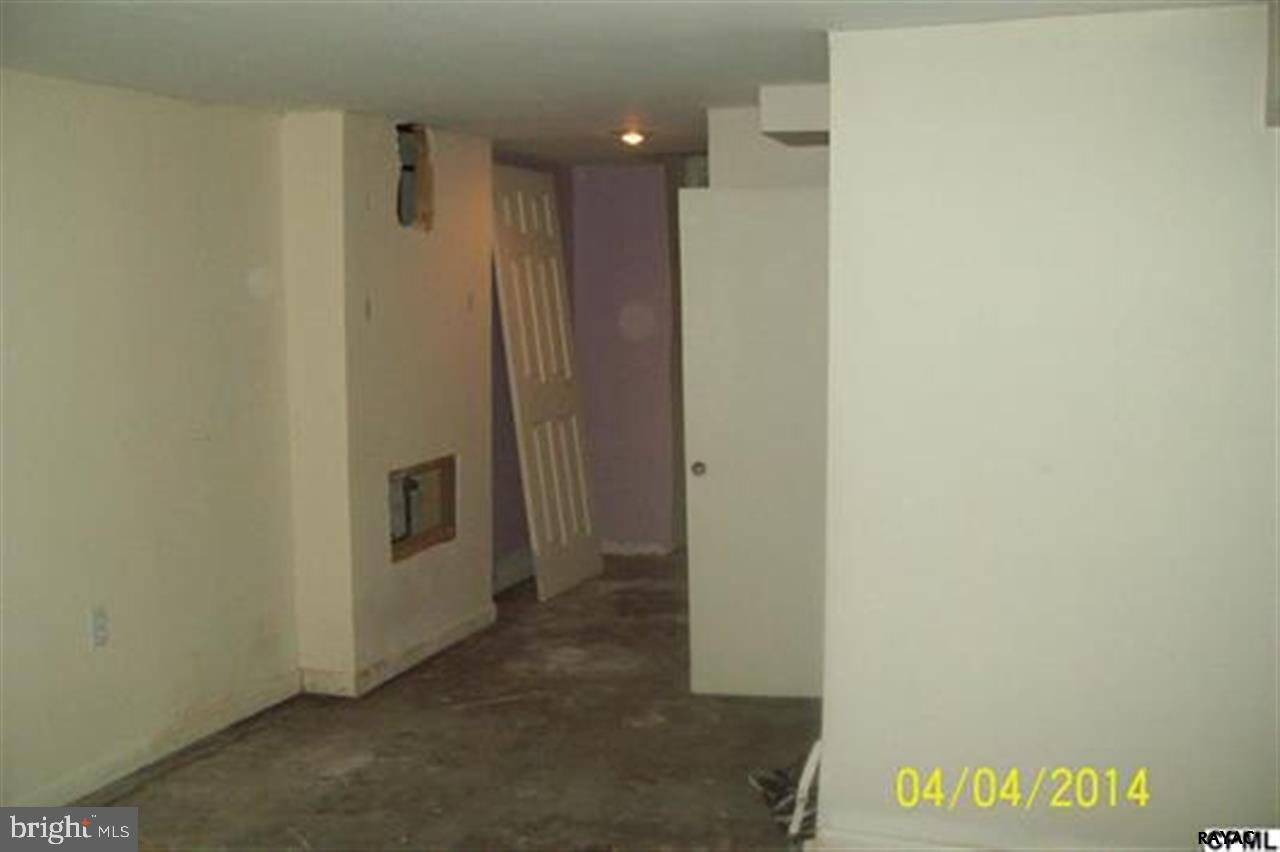 122 East Columbia Road Enola, PA 17025 - Photo 22 of 25 Gallery Image 22