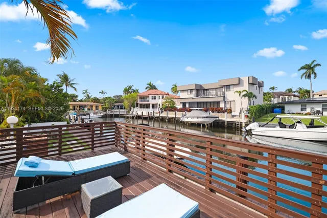 $1,745,000 | 4841 Northeast 29th Avenue, Lighthouse Point, FL 33064