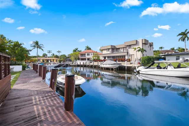 $1,745,000 | 4841 Northeast 29th Avenue, Lighthouse Point, FL 33064
