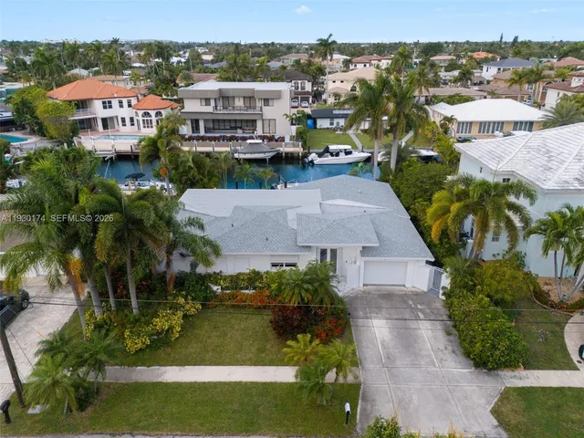 $1,745,000 | 4841 Northeast 29th Avenue, Lighthouse Point, FL 33064