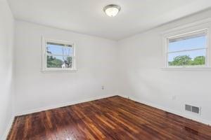 200 Edgewood Street Aliquippa, PA 15001 - Photo 22 of 47 a view of empty room with wooden floor and fan