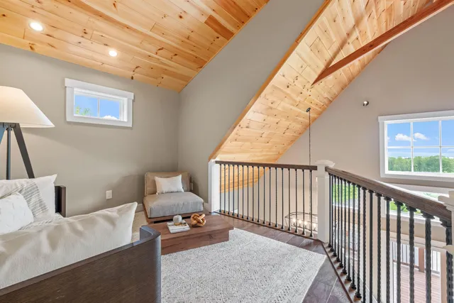 $2,350,000 | 22 Ginger Gold Way, Gilford, NH 03249