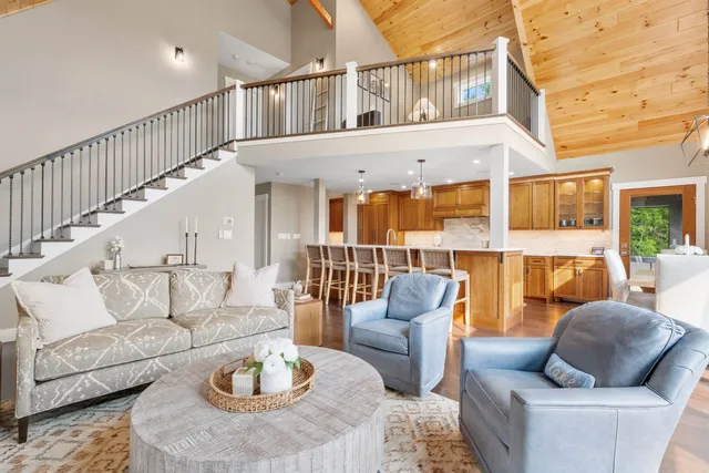 $2,350,000 | 22 Ginger Gold Way, Gilford, NH 03249