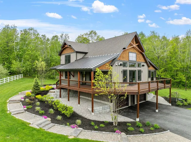 $2,350,000 | 22 Ginger Gold Way, Gilford, NH 03249