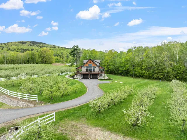 $2,350,000 | 22 Ginger Gold Way, Gilford, NH 03249