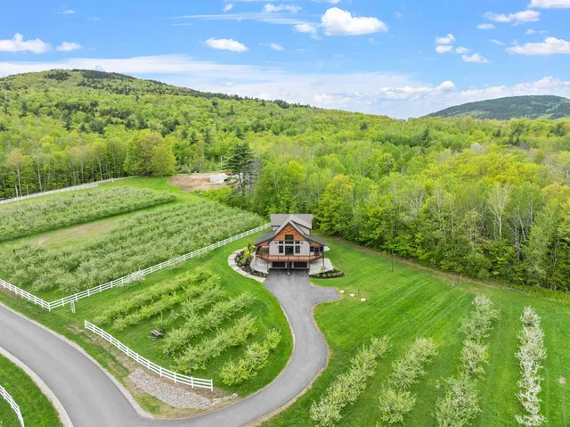$2,350,000 | 22 Ginger Gold Way, Gilford, NH 03249