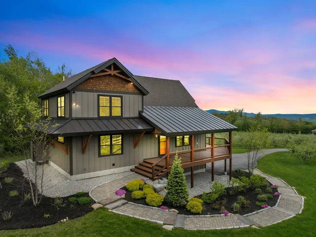 $2,350,000 | 22 Ginger Gold Way, Gilford, NH 03249