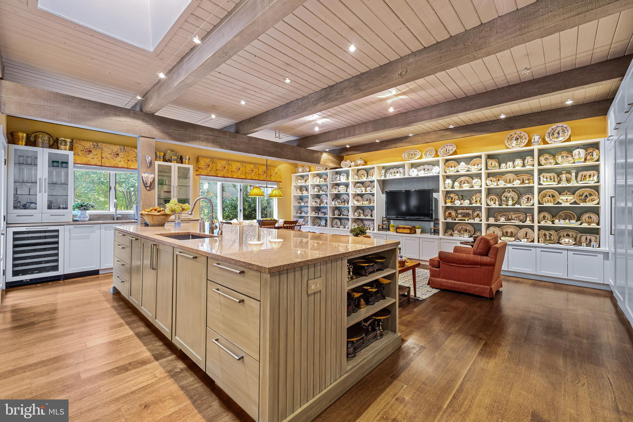 2413 Still Forest Road Baltimore, MD 21208 - Photo 15 of 78 Kitchen