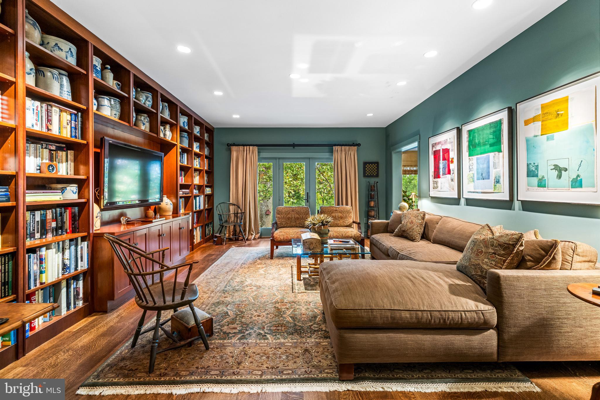 2413 Still Forest Road Baltimore, MD 21208 - Photo 34 of 78 Family Room