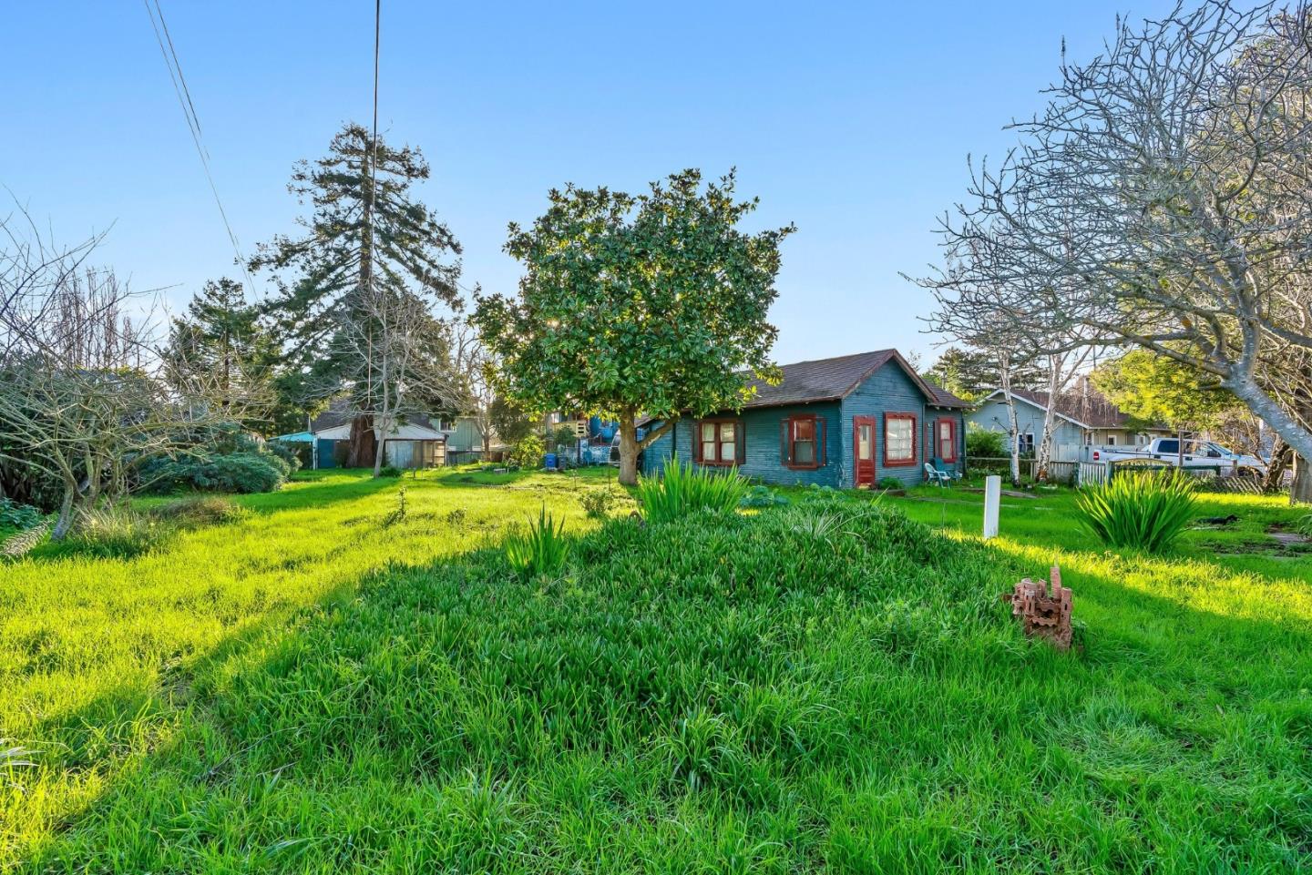 1430 Merrill Street Santa Cruz, CA 95062 - Photo 3 of 40 a view of a house with a big yard