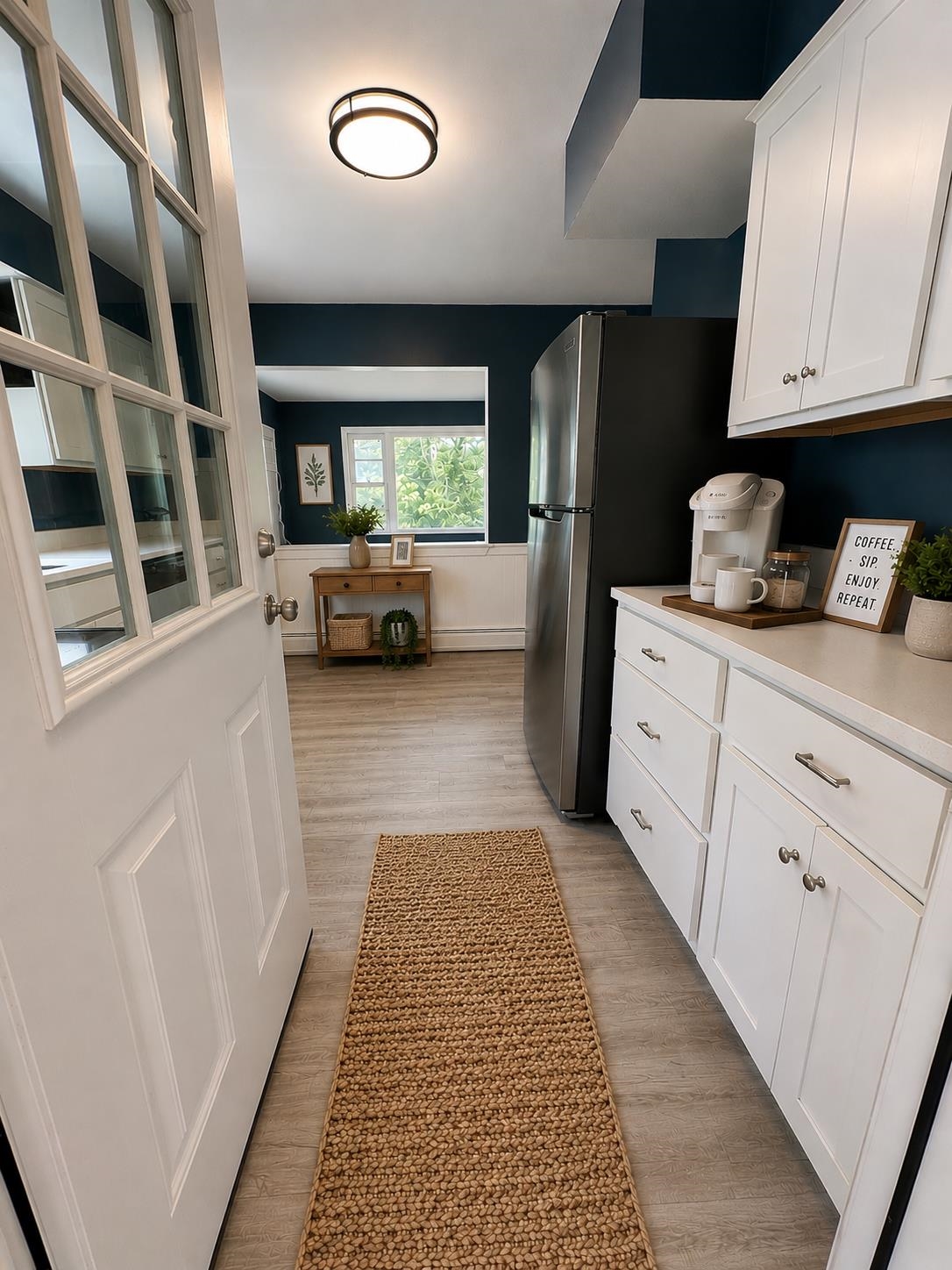 695 Calef Road Manchester, NH 03103 - Photo 7 of 34