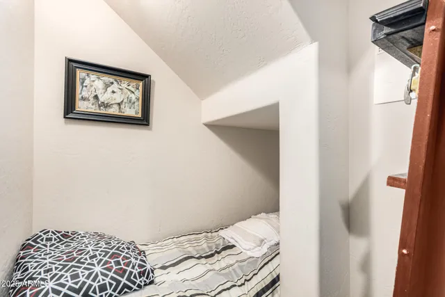 $367,000 | 2868 East Dunbar Drive, Phoenix, AZ 85042