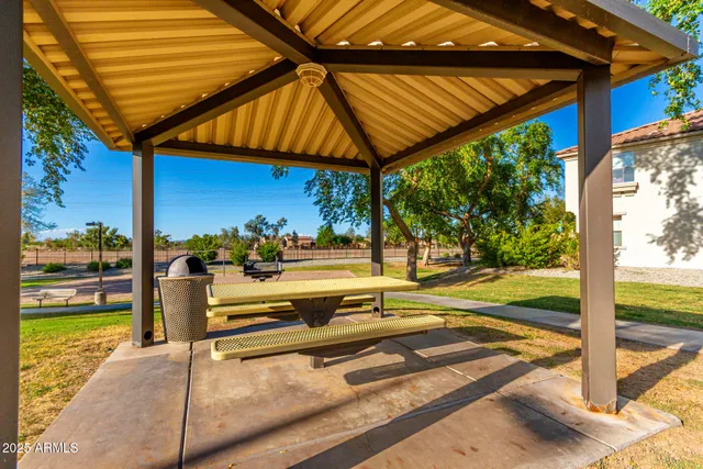$367,000 | 2868 East Dunbar Drive, Phoenix, AZ 85042