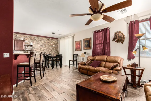 $367,000 | 2868 East Dunbar Drive, Phoenix, AZ 85042