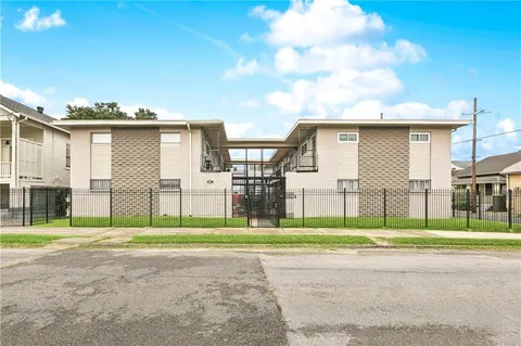 $110,000 | 2601 Carondelet Street, Unit B, New Orleans, LA 70130