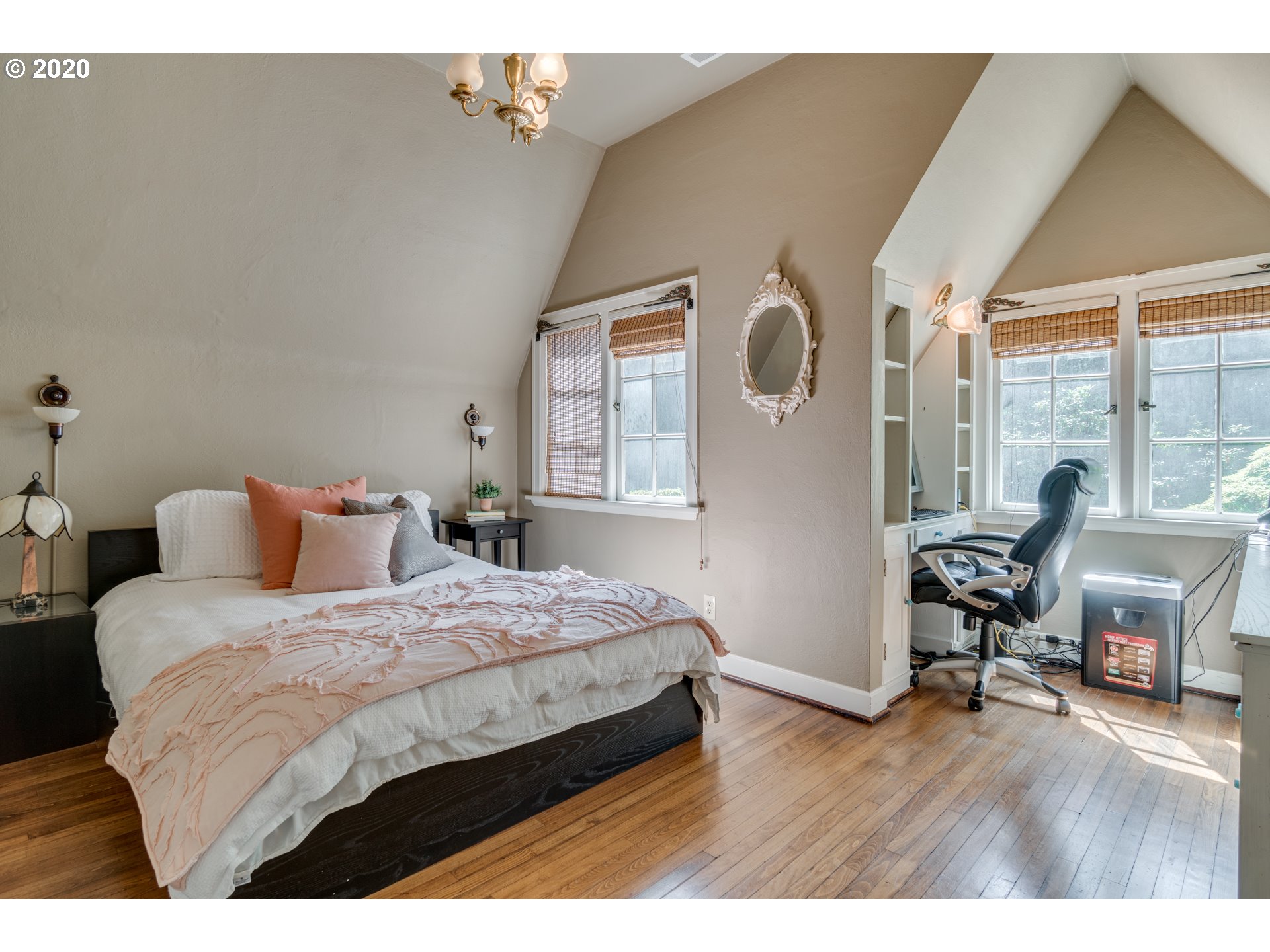 2630 Northwest Westover Road Portland, OR 97210 - Photo 25 of 32 Gallery Image 25