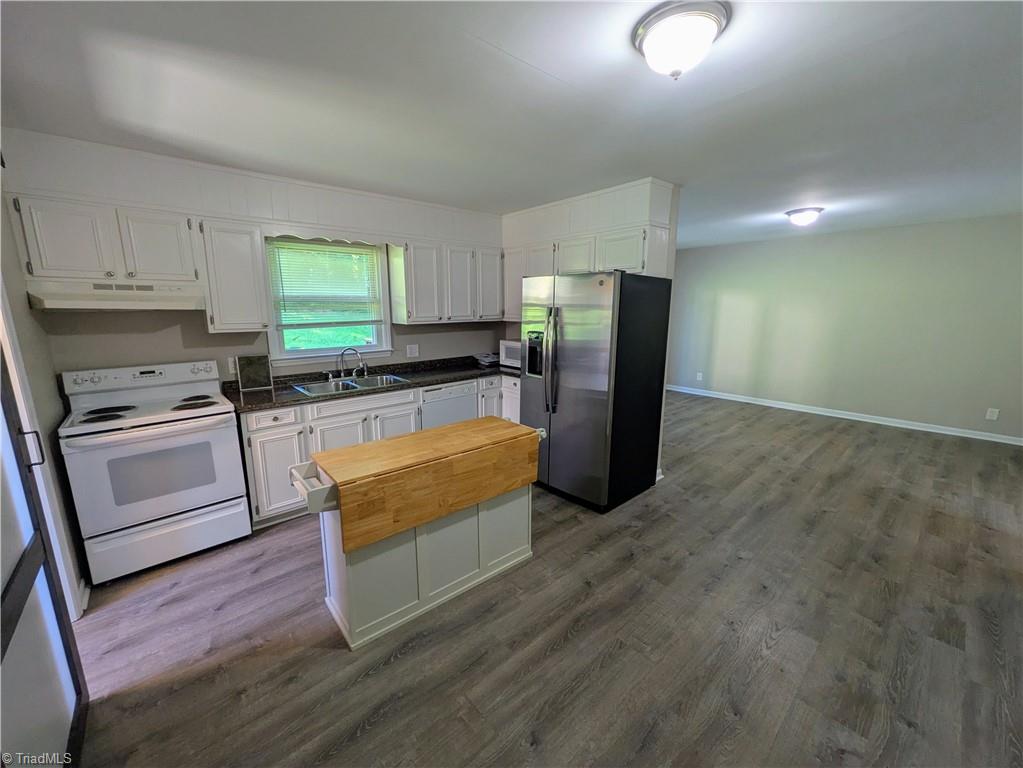 1755 Camden Road Winston-Salem, NC 27103 - Photo 5 of 13
