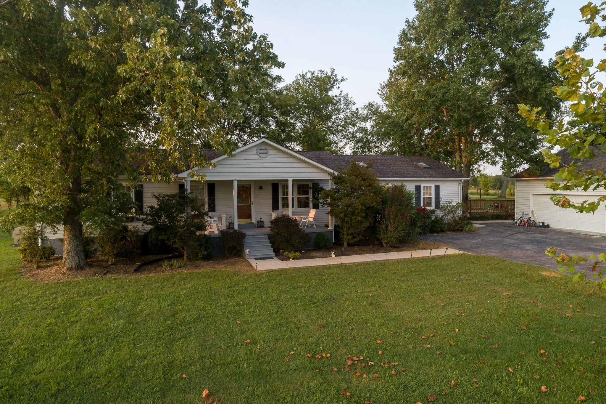 2910 Sims Road Shelbyville, TN 37160 - Photo 4 of 39 Gallery Image 4