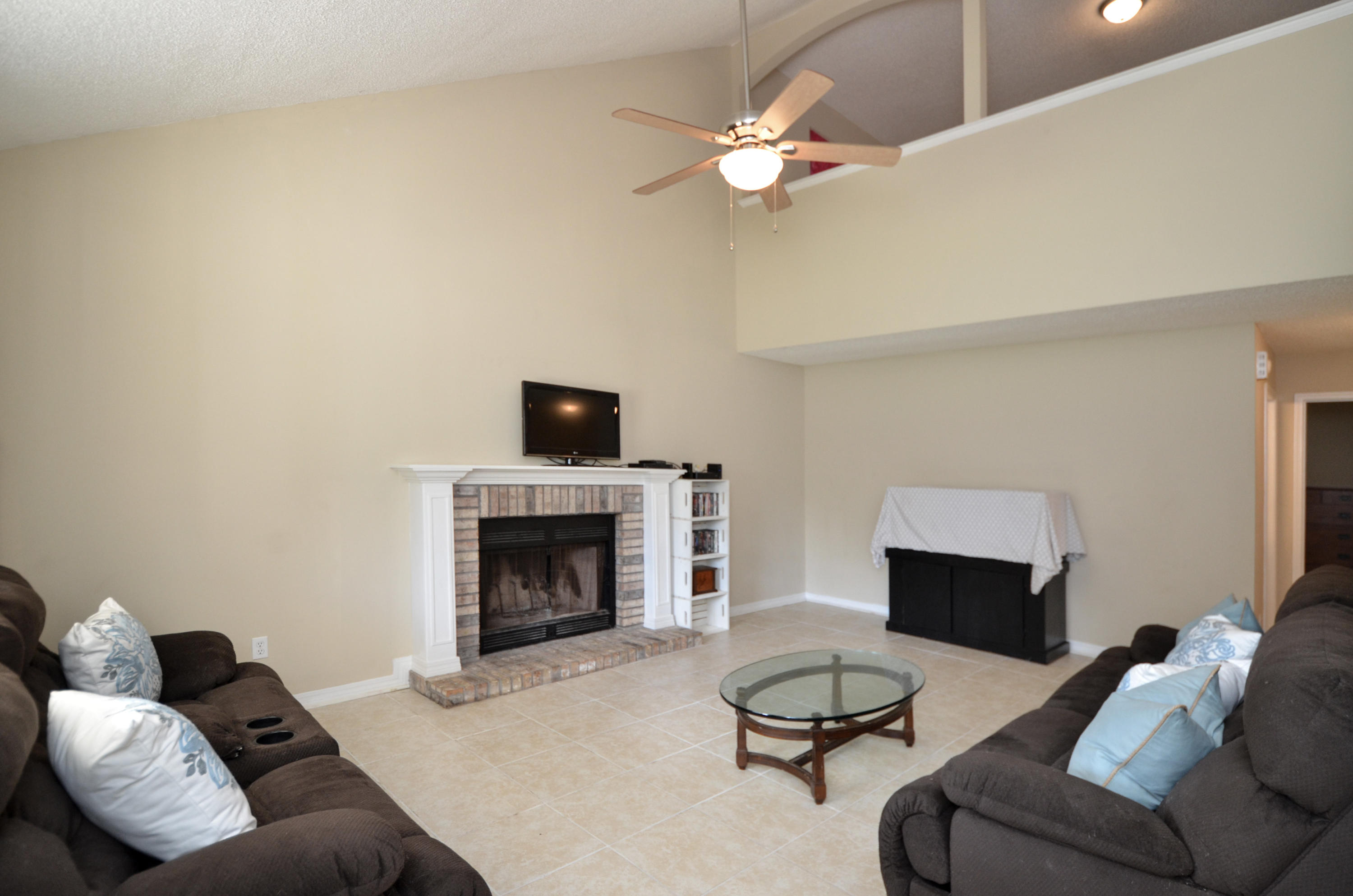 38 Regent Road Crestview, FL 32539 - Photo 10 of 33 Gallery Image 10