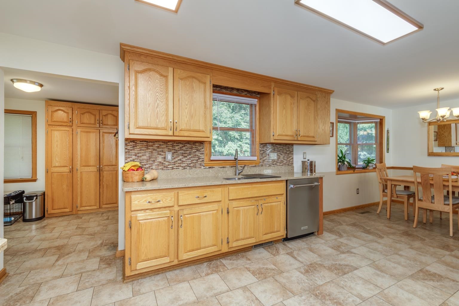 5 Granite Street Exeter, NH 03833 - Photo 3 of 50 Gallery Image 3