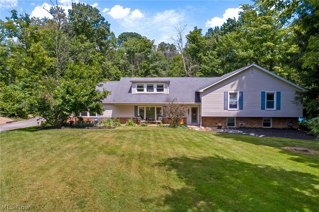 8382 Chagrin Road Chagrin Falls, OH 44023 - Photo 1 of 31 Gallery Image 1