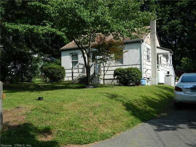 59 Lakeview Street Meriden, CT 06451 - Photo 1 of 1 Exterior Front.