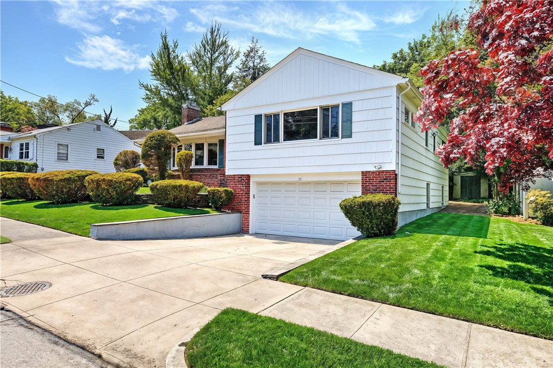 25 Brookway Road Providence, RI 02906 - Photo 3 of 33