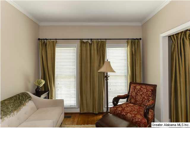 1723 Ridge Road Birmingham, AL 35209 - Photo 9 of 31