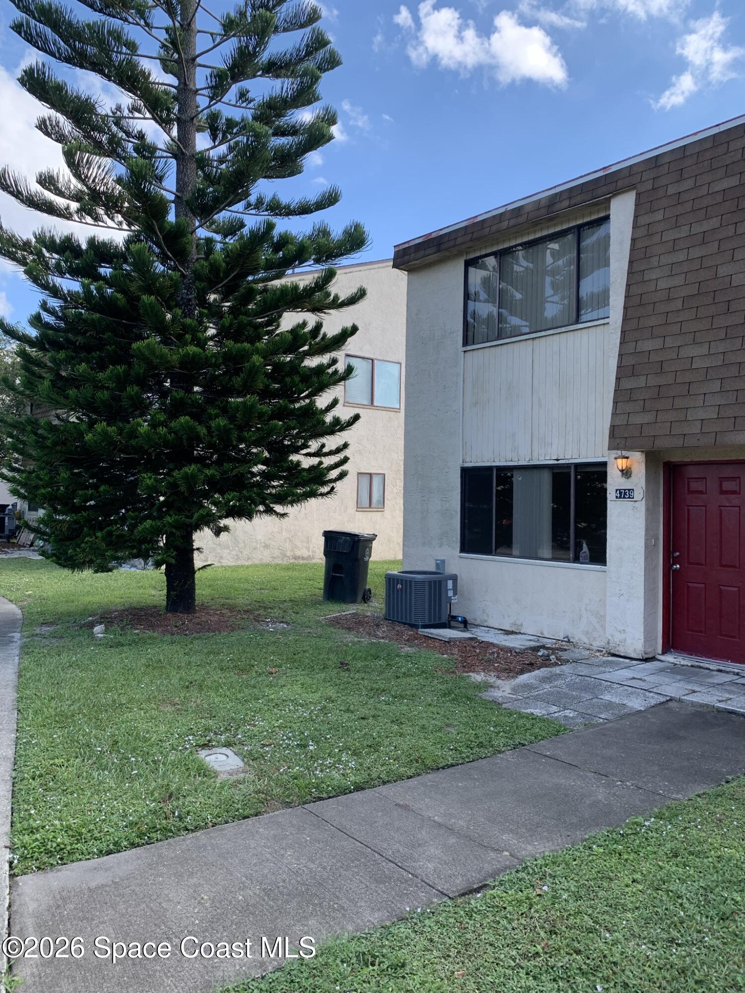 4739 Sisson Road Titusville, FL 32780 - Photo 2 of 31 IMG_9030