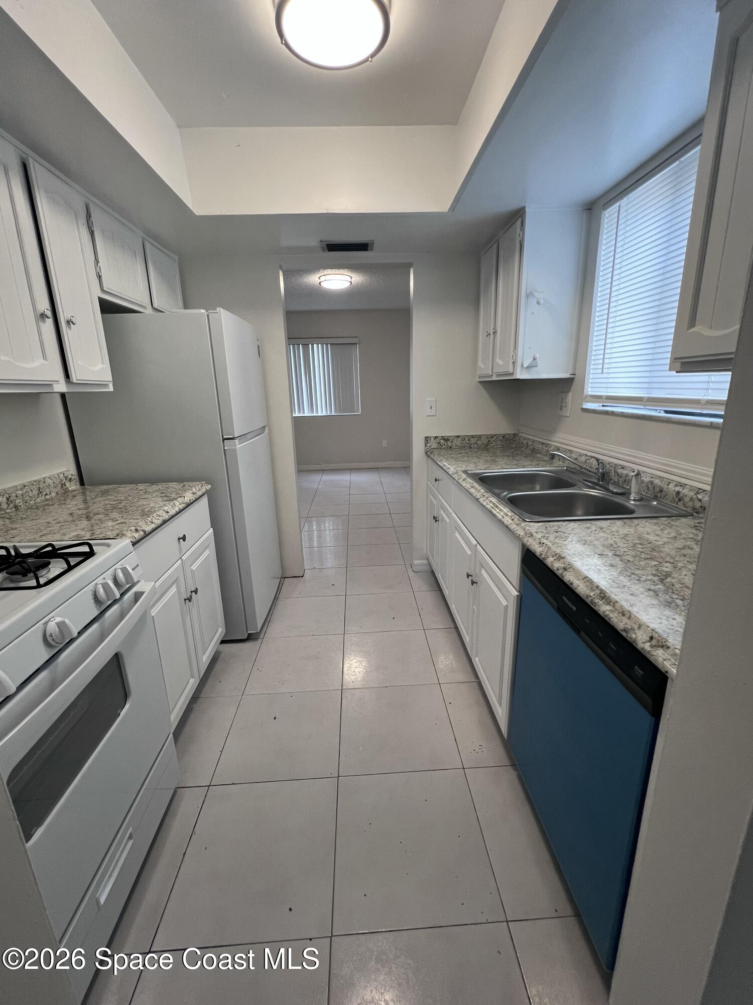 4739 Sisson Road Titusville, FL 32780 - Photo 6 of 31 IMG_9334