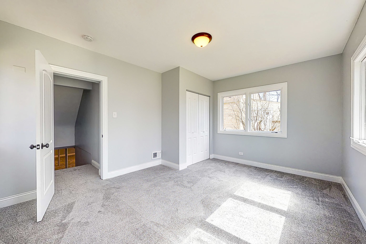 1923 186th Place Homewood, IL 60430 - Photo 29 of 39 an empty room with windows