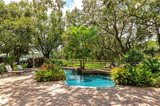 $1,225,000 | 15210 Water Line Srv Road, Bradenton, FL 34212