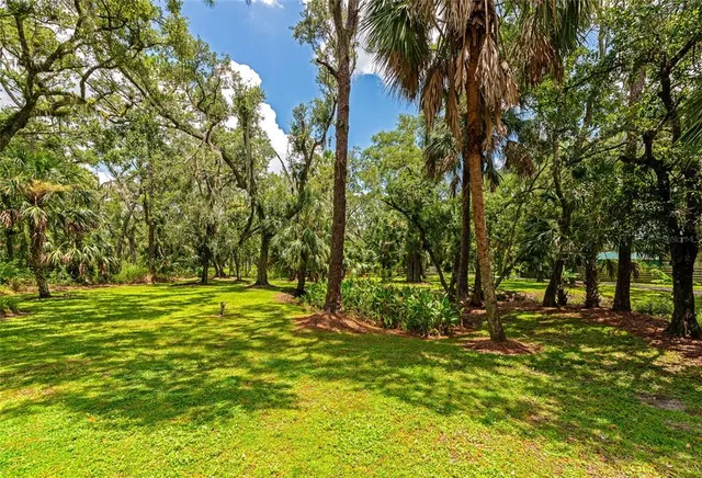 $1,225,000 | 15210 Water Line Srv Road, Bradenton, FL 34212