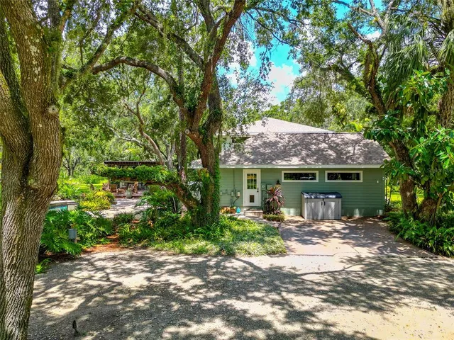 $1,225,000 | 15210 Water Line Srv Road, Bradenton, FL 34212