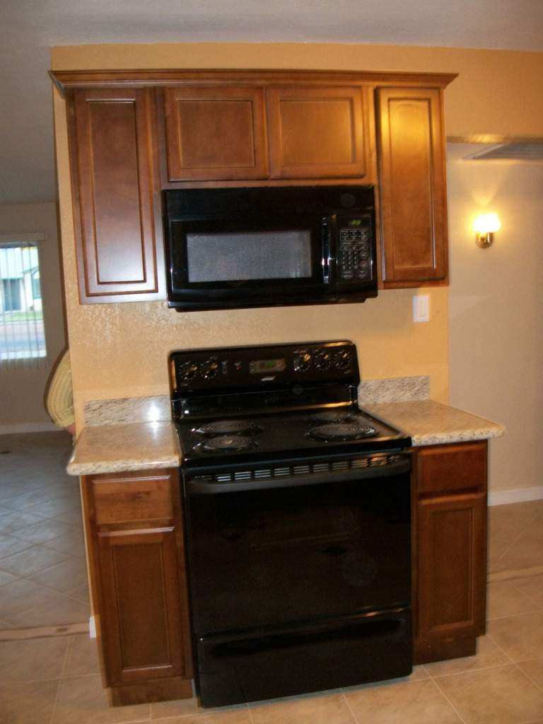 3019 West Bethany Home Road Phoenix, AZ 85017 - Photo 2 of 12 kitchen 1
