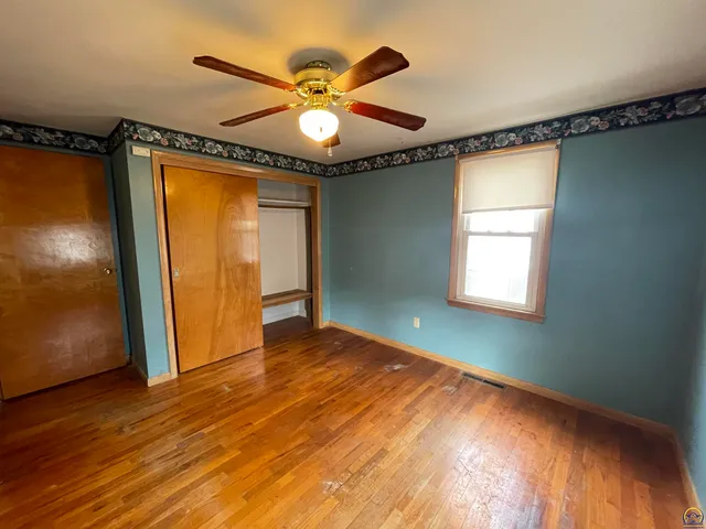 $89,999 | 1906 Southeast Illinois Avenue, Topeka, KS 66607