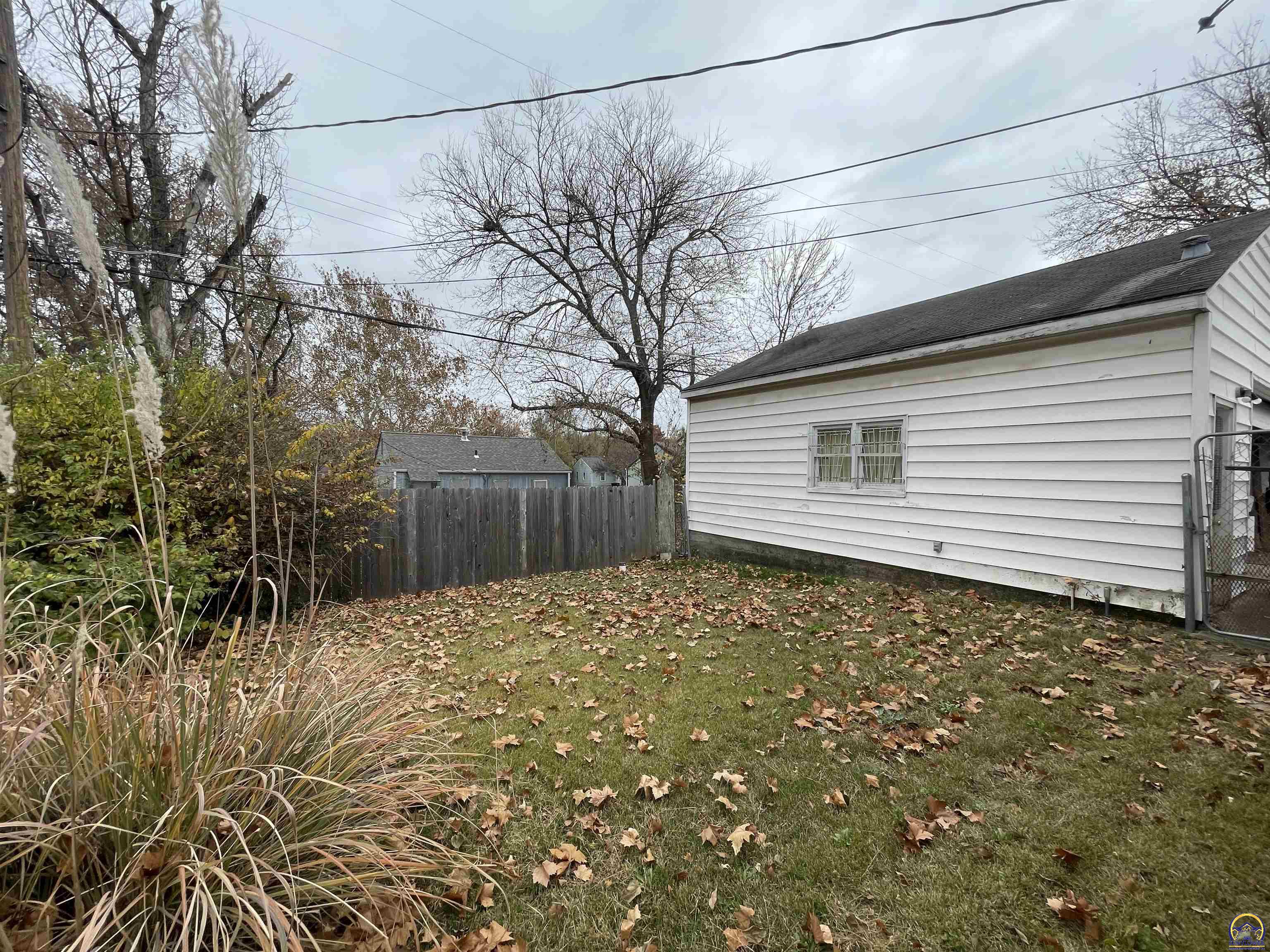 1906 Southeast Illinois Avenue Topeka, KS 66607 - Photo 21 of 26